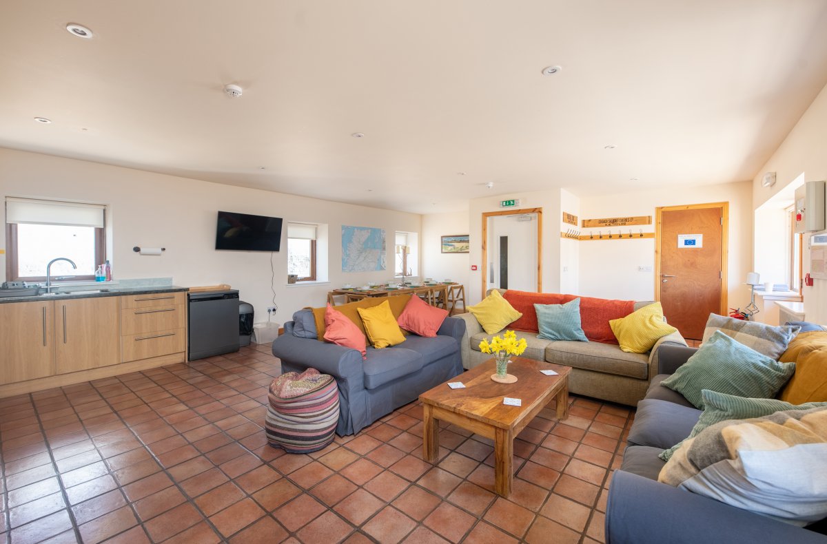 The Barn at Black Isle Berries - open plan kitchen dining sitting room